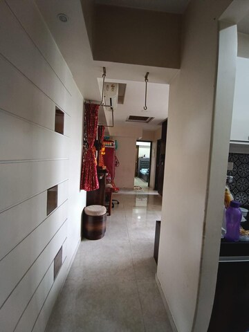 1.5 BHK Apartment For Sale in Lodha Amara, Kolshet Road