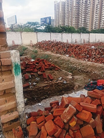  Plot – Exterior View View at Shahpur Bamheta - for Sale