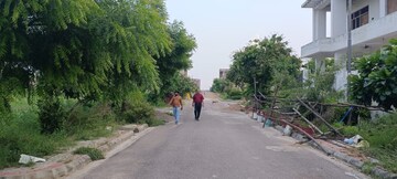  Plot – Garden View at Omaxe Metro City, Kalli Paschim - for Sale