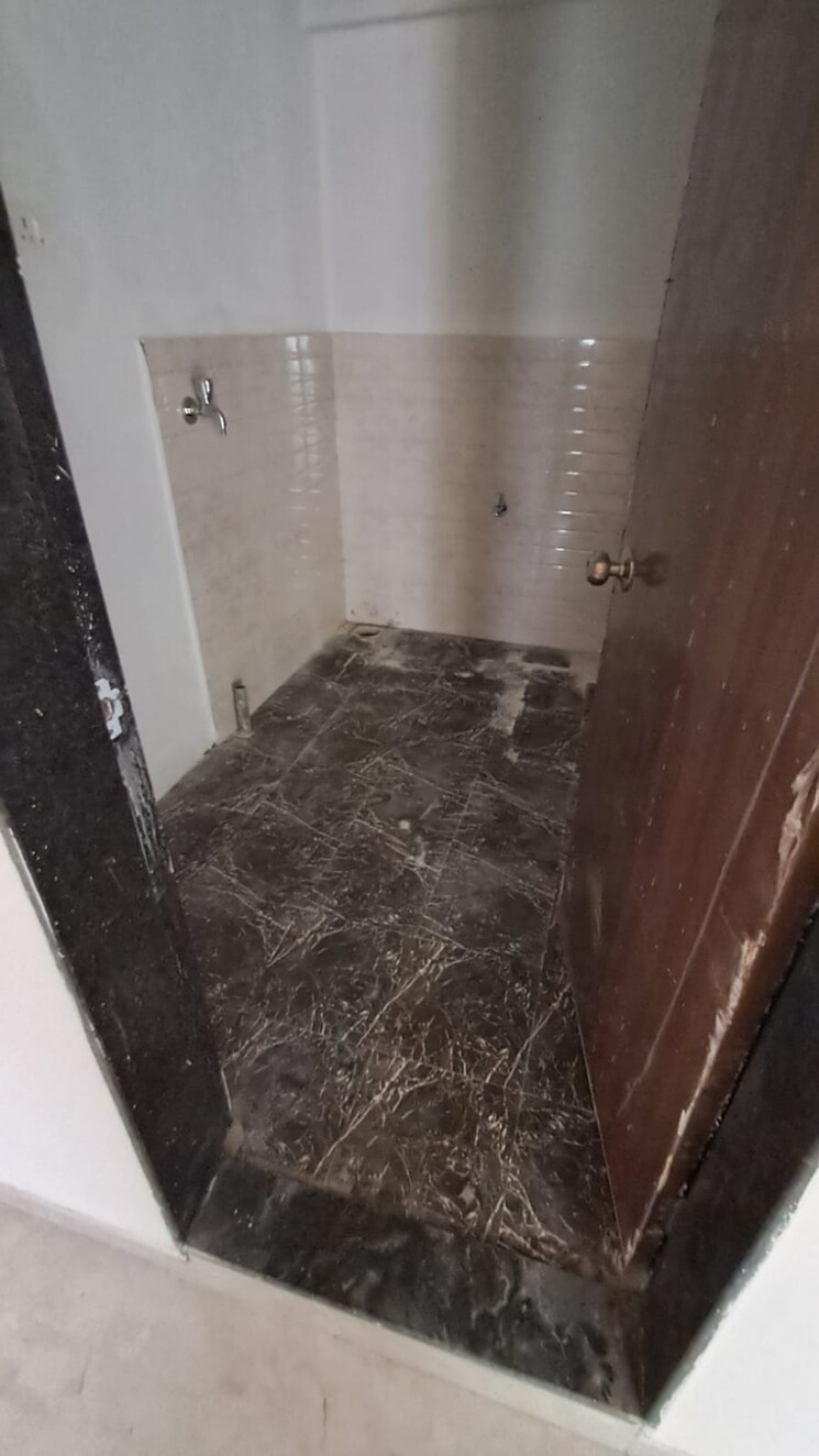 Bathroom, parth-enclave 2 Bedroom 1150 Sq.Ft. Apartment In Karve Nagar Pune 7419378