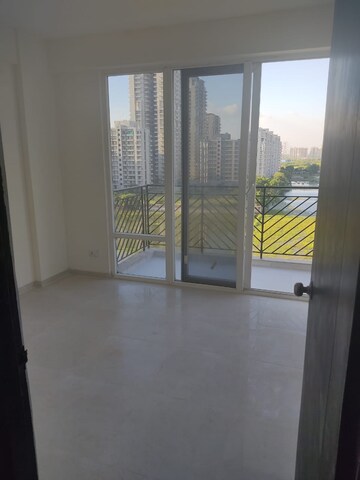 Room in 2 BHK Apartment at Pareena Hanu Residency, Sector 68 – for Sale