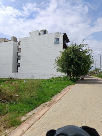 3 BHK Builder Floor – Exterior View View at BPTP Eden Estate, Sector 81 - for Sale