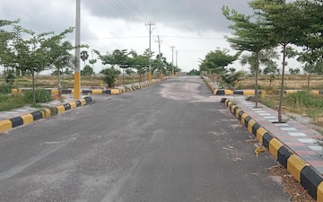 Plot For Sale in Lb Nagar