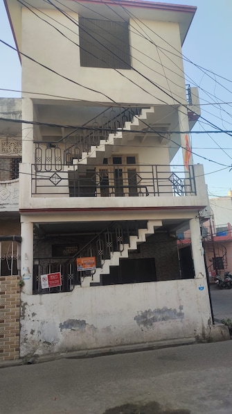 4 BHK Builder Floor For Resale in Chowk Lucknow  7420428