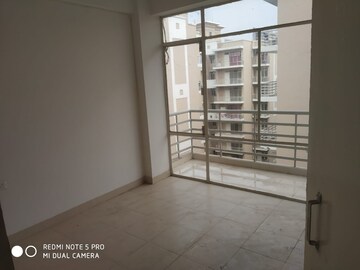 Room in 2 BHK Apartment at Breez Global Heights, Sohna Sector 33 – for Sale