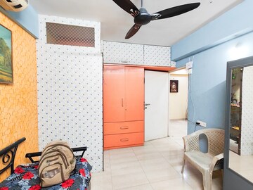 Master Bedroom in 2 BHK Apartment at Hiranandani Paloma, Ghodbunder Road – for Sale