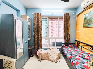 Bedroom in 2 BHK Apartment at Hiranandani Paloma, Ghodbunder Road – for Sale