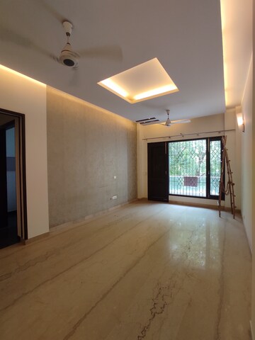 Room in 3 BHK Independent House at Ansal API Esencia, Sector 67 – for Sale