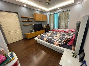 Bedroom in 4 BHK Apartment at Bestech Park View City 1, Sector 48 – for Sale