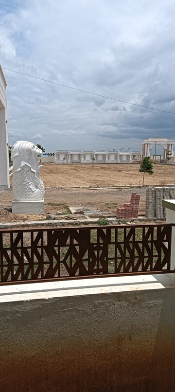  Plot – Exterior View View at Puduchatram - for Sale