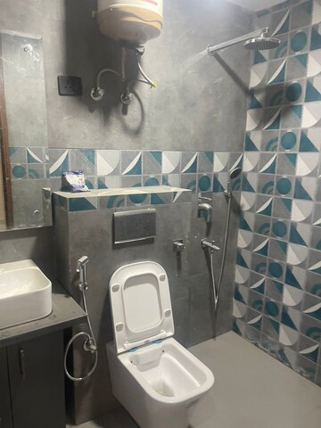 Master Bedroom in 3 BHK Builder Floor at Chattarpur – for Sale