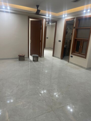 Room in 3 BHK Builder Floor at Chattarpur – for Sale