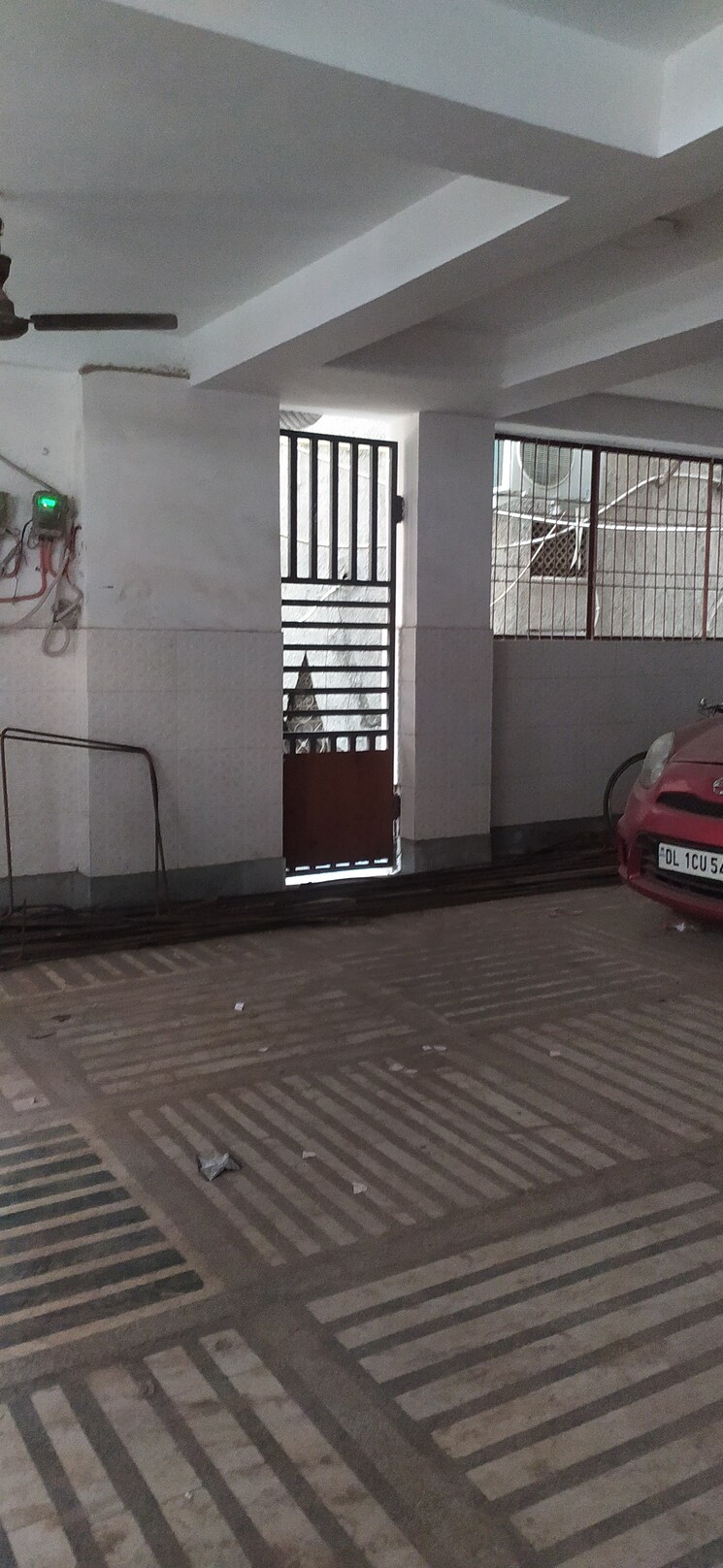  Parking, savitri nagar 2 Bedroom 750 Sq.Ft. Builder Floor In Savitri Nagar Delhi 7422223