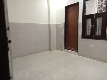Room in 3 BHK Builder Floor at Mahavir Enclave 1 – for Sale