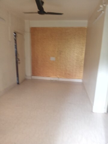 Room in 1 BHK Apartment at Shivam CHS Goregaon, Goregaon West – for Sale