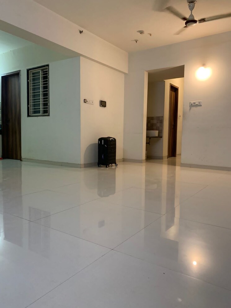 Room, om-sai-chs-old-sanghavi 2 Bedroom 800 Sq.Ft. Apartment In Old Sangvi Pune 7423463
