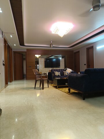 Living Room in 4 BHK Builder Floor at Auram Floor, South City 2 – for Sale