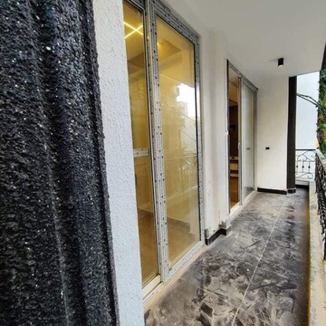 Building Lobby in 3 BHK Builder Floor at Chattarpur – for Sale