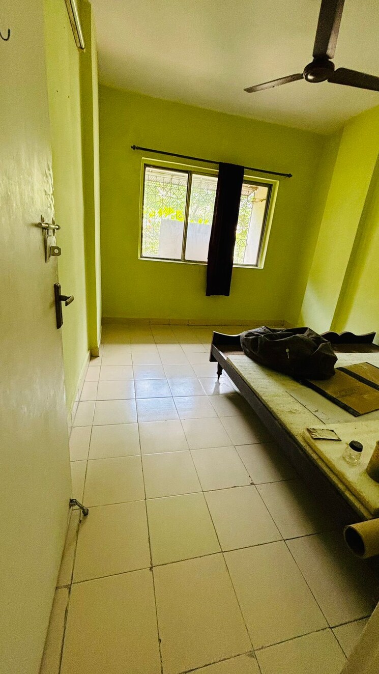 Master Bedroom, om-shivalaya-chs 2 Bedroom 800 Sq.Ft. Apartment In Mira Road Thane 7423666