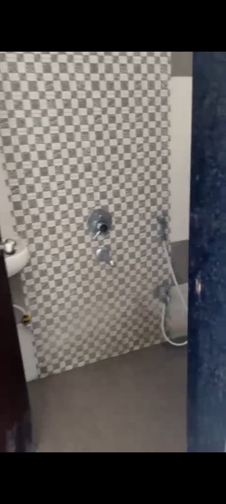 Bathroom, abhiman-blithe-icon 1 Bedroom 521 Sq.Ft. Apartment In Wagholi Pune 7423715