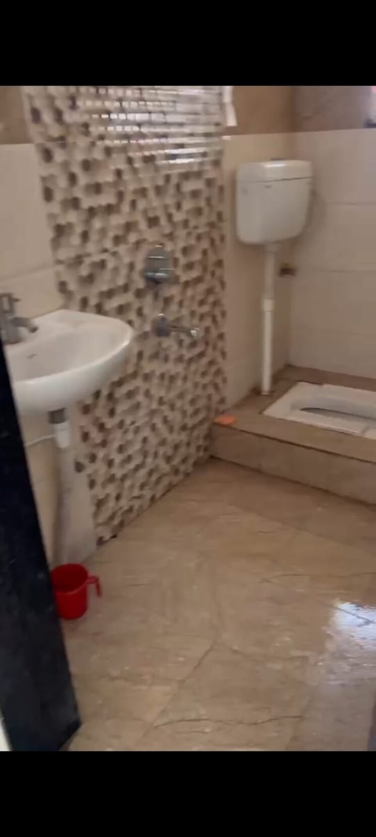 Bathroom, abhiman-blithe-icon 1 Bedroom 521 Sq.Ft. Apartment In Wagholi Pune 7423715