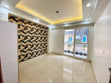 Room in 3 BHK Builder Floor at Chattarpur – for Sale