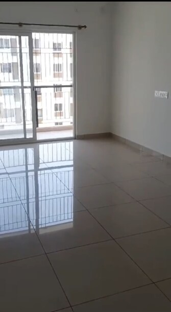 2 BHK Apartment For Resale in Paradigm Antalya Oshiwara Mumbai  7141394