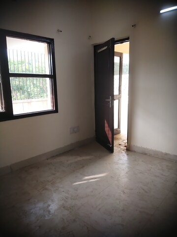 Furnished Amenities in 2.5 BHK Apartment at SDS NRI Residency Omega II, Omega Ii Greater Noida – for Sale