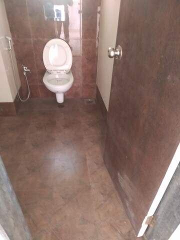 Furnished Amenities in 2 BHK Apartment at Dipti Aaryavarta, Andheri East – for Sale