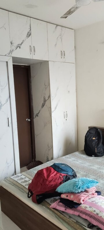Furnished Amenities in 2 BHK Apartment at Signature Global Orchard Avenue, Sector 93 – for Sale