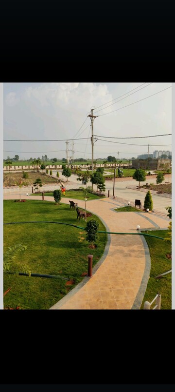  Plot – Garden View at Super Corridor - for Sale