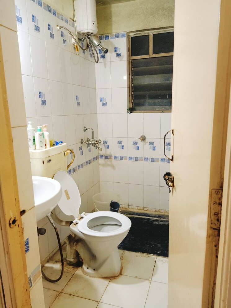 Bathroom, citadel-enclave 1 Bedroom 575 Sq.Ft. Apartment In Bt Kawade Road Pune 7424699