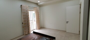 Room in 4 BHK Villa at Gold Fish Zresta, Kokapet – for Rent