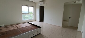 Room in 4 BHK Villa at Gold Fish Zresta, Kokapet – for Rent