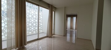 Room in 4 BHK Villa at Gold Fish Zresta, Kokapet – for Rent