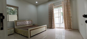 Room in 4 BHK Villa at Gold Fish Zresta, Kokapet – for Rent