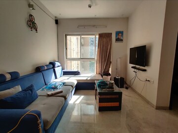 Master Bedroom in 2 BHK Apartment at Lodha Amara, Kolshet Road – for Sale