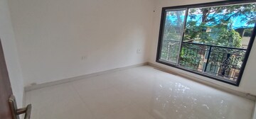 Master Bedroom in 2 BHK Apartment at Conarch Nutan Nishigandha CHS, Vile Parle East – for Sale