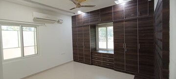 Room in 4 BHK Villa at Cannon Dale, Kokapet – for Rent