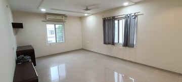 Room in 4 BHK Villa at Cannon Dale, Kokapet – for Rent