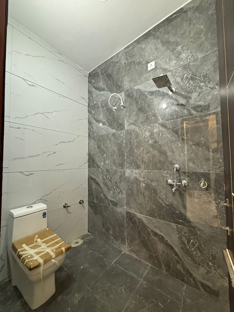 Bathroom, dasmesh nagar 3 Bedroom 850 Sq.Ft. Villa In Dasmesh Nagar Kharar 7425168