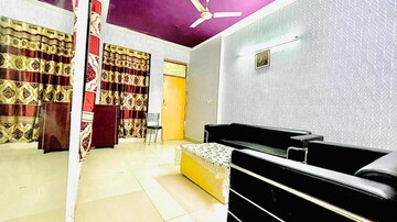 Furnished Amenities in 3 BHK Builder Floor at Chattarpur – for Sale