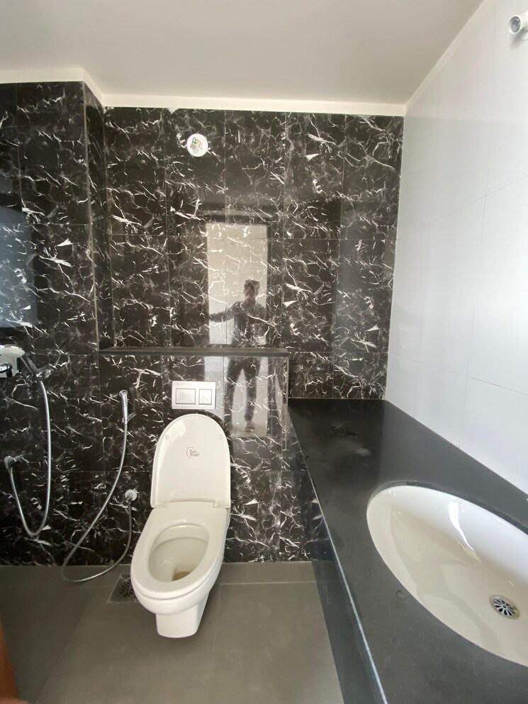 Bathroom, lodha-palava-crown 3 Bedroom 1400 Sq.Ft. Apartment In Dombivli East Thane 7425339