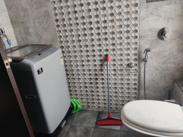 Bathroom, kumar-47-east-a 3 Bedroom 1223 Sq.Ft. Apartment In Magarpatta City Pune 7425587