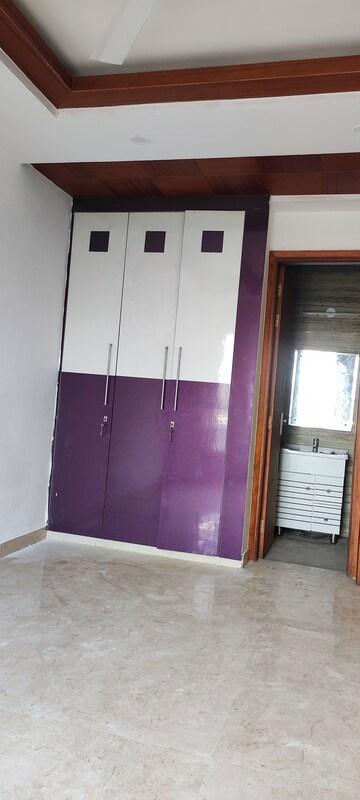 Furnished Amenities in 3 BHK Builder Floor at BPTP Park Elite Floors Faridabad, Sector 82 – for Sale