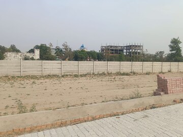  Plot For Sale in Deva Road
