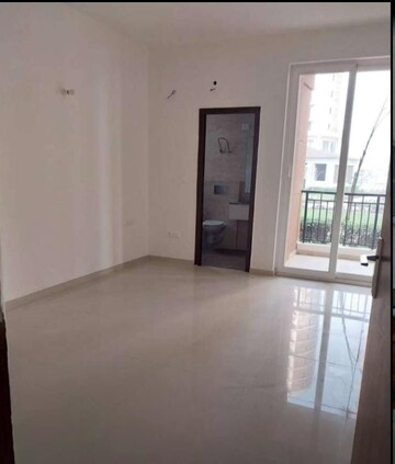 Room in 3 BHK Apartment at Ambika Florence Park, North Mullanpur – for Sale