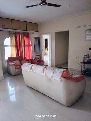 2 BHK Apartment For Rent in Manikchand Malabar, Lulla Nagar