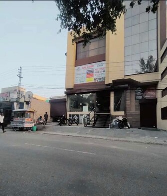 Commercial Showroom 2200 Sq.Ft. For Rent in Avtar Nagar Jalandhar  7426010