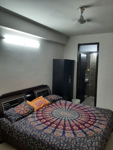Bedroom in 2 BHK Apartment at Siddharth Nagar – for Rent